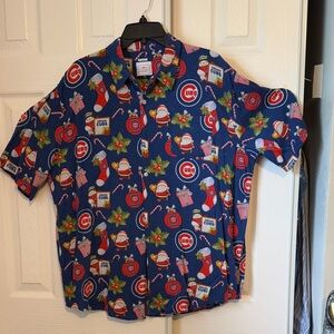 Genuine MLB Merchandise Festive Christmas Chicago Cubs Button Down Shirt